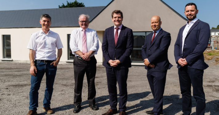 5M Euros for Housing research and development Professor Jamie Goggins, University of Galway and Director, Construct Innovate, Mr Neil Kerrigan, Department Manager, Technology, Infrastructure & Collaboration, Enterprise Ireland, Minister of Enterprise, Trade and Employment, Peter Burke TD, Mr Seán Armstrong, Principal Officer, Department of Housing, Local Government and Heritage, Mr Colm McHugh, Centre Manager, Construct Innovate. Picture Credit: Damien Eagers